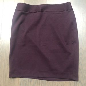 New plum knee length skirt